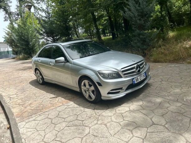mercedes-benz-c-class-big-0
