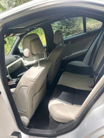 mercedes-benz-c-class-big-4