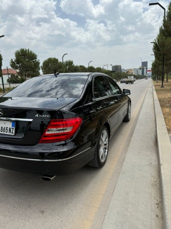 mercedes-benz-c-class-big-2