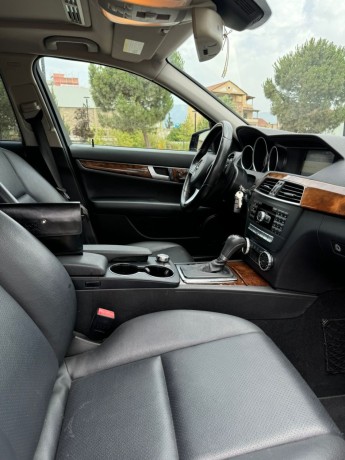 mercedes-benz-c-class-big-1
