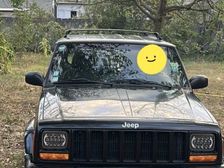 jeep-cherokee-25td
