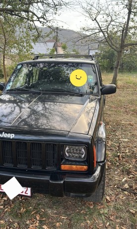 jeep-cherokee-25td-big-1